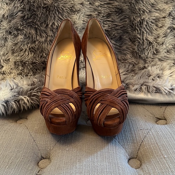 Christian Louboutin Aborina - Picture 11 of 14